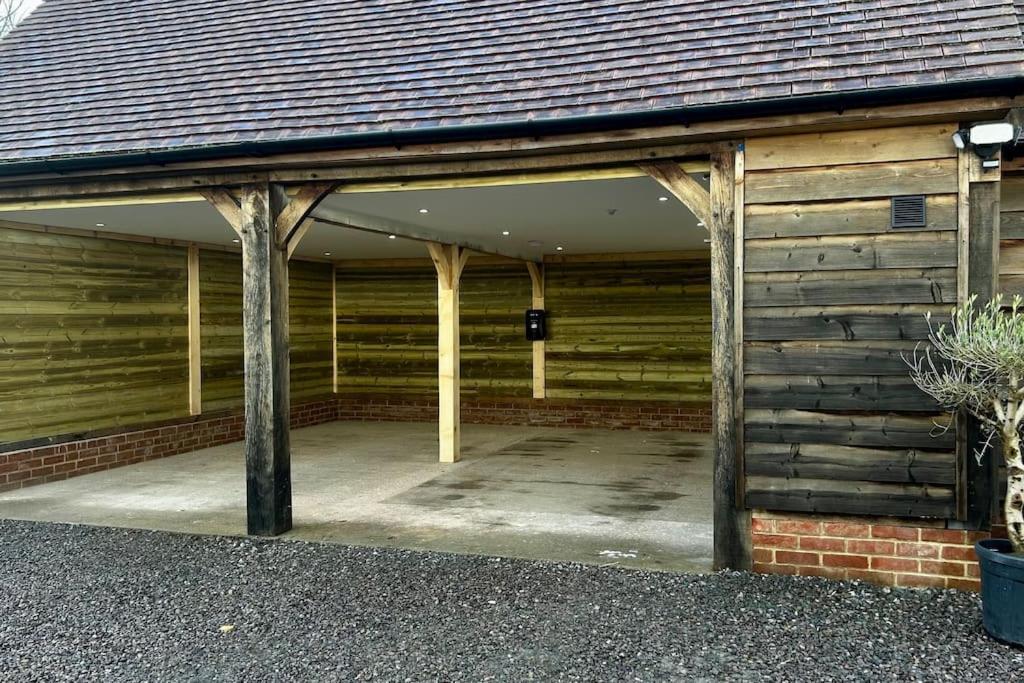 The Old Workshop - A Cosy Country Retreat Vila Gloucester Exterior foto