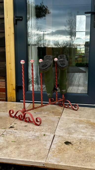 The Old Workshop - A Cosy Country Retreat Vila Gloucester Exterior foto
